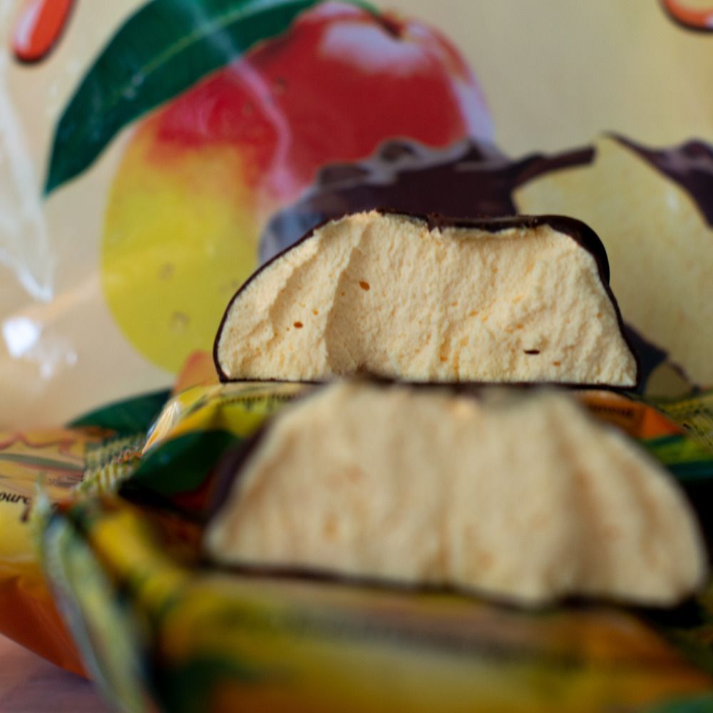 Зефир "Груша в шоколаде" (упаковка телевизор 2 кг)